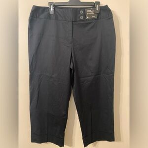 New NWT Avenue Black Modern Fit Cuffed Crop Chinos Size 14‎ 25” Inseam